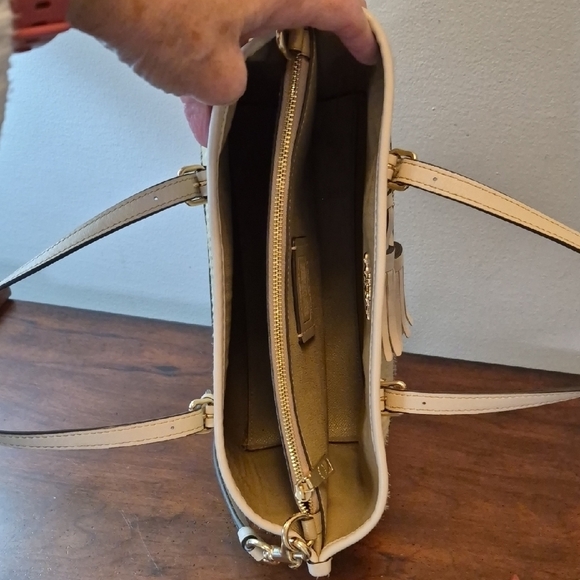 Coach Mollie Tote Straw with Beige Leather Trim and Tassel Crossbody - Picture 11 of 16